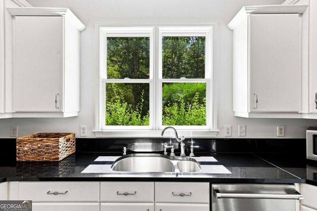 209 Brighten Court, Alpharetta, GA 30004