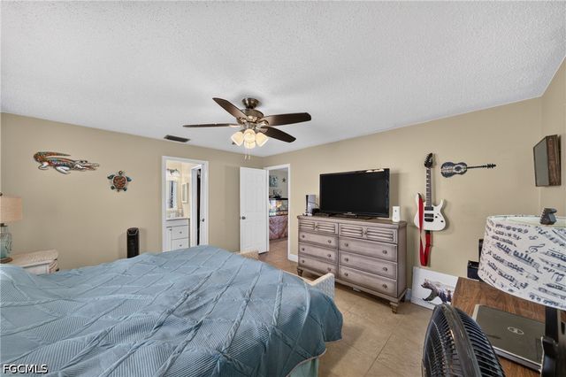 1523 SE 20th PL, Cape Coral, FL 33990