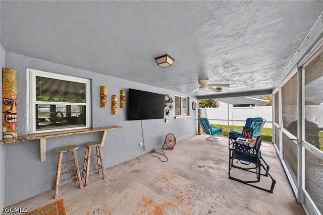 1523 SE 20th PL, Cape Coral, FL 33990