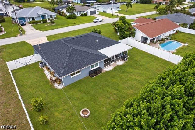 1523 SE 20th PL, Cape Coral, FL 33990