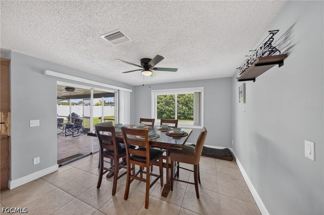 1523 SE 20th PL, Cape Coral, FL 33990