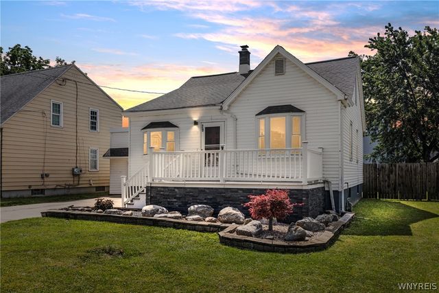 29 Lenox Street, West Seneca, NY 14224