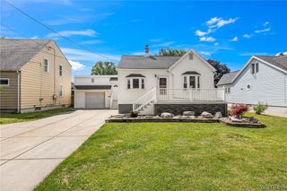 29 Lenox Street, West Seneca, NY 14224