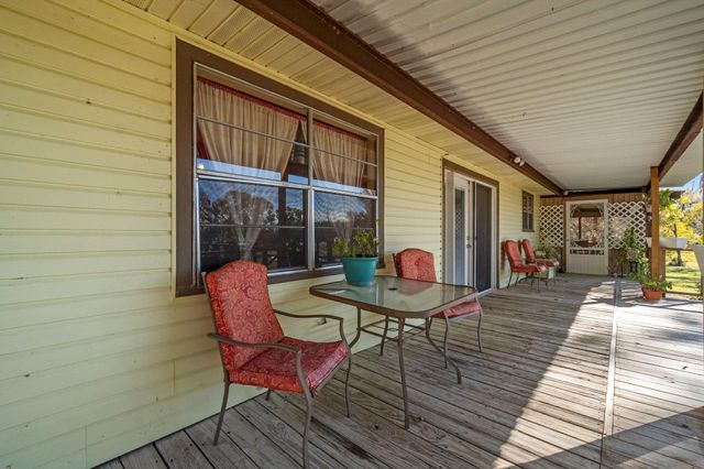 711 May Drive, Onalaska, TX 77360