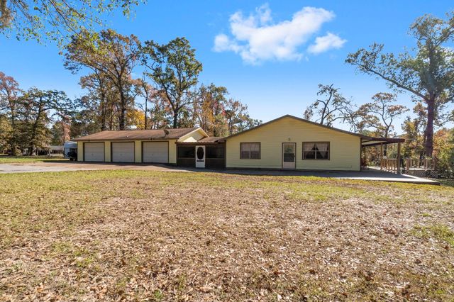 711 May Drive, Onalaska, TX 77360