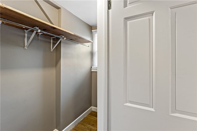 415 Pershing Dr, New Kensington, PA 15068