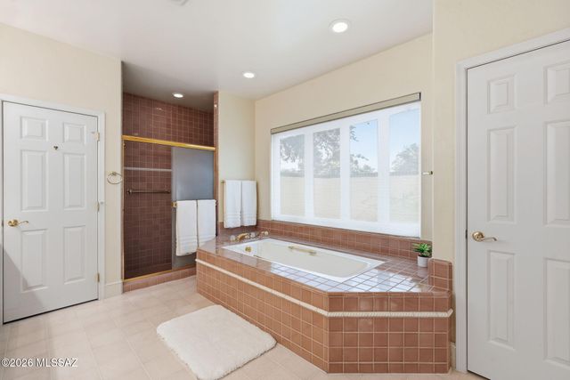 6718 E Calle Cadena, Tucson, AZ 85715