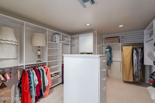 6718 E Calle Cadena, Tucson, AZ 85715