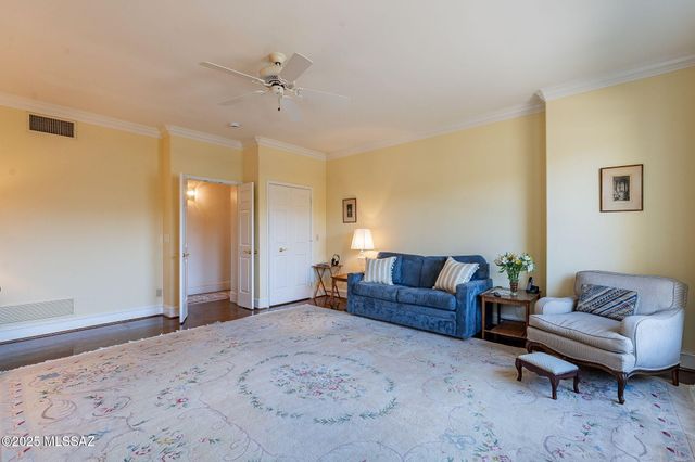 6718 E Calle Cadena, Tucson, AZ 85715