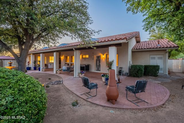 6718 E Calle Cadena, Tucson, AZ 85715
