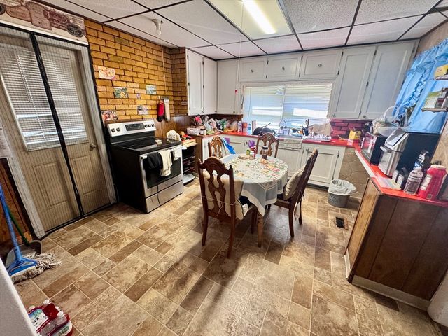 36 Main St, Spencer, MA 01562