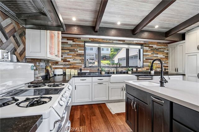 224 Vista Del Parque, Torrance, CA 90277