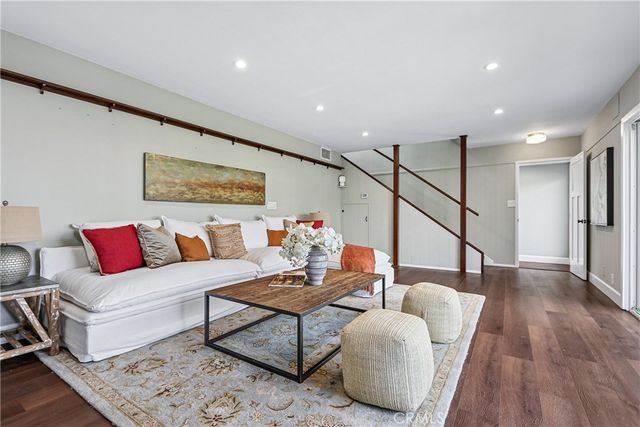 224 Vista Del Parque, Torrance, CA 90277