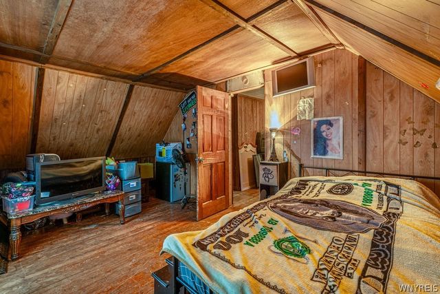 221 Chadduck Avenue, Buffalo, NY 14207