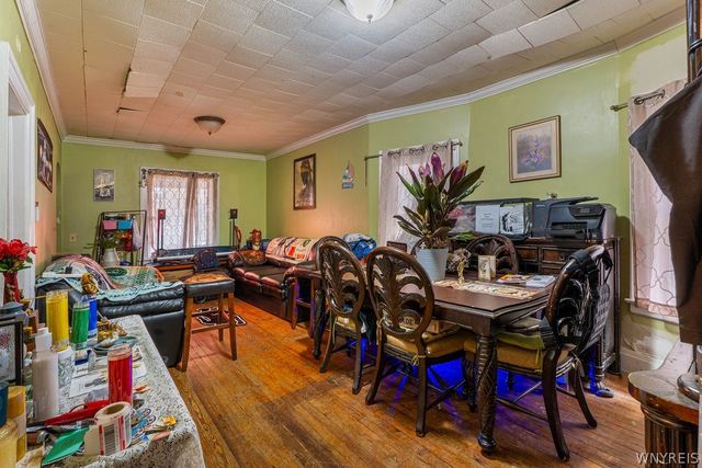 221 Chadduck Avenue, Buffalo, NY 14207