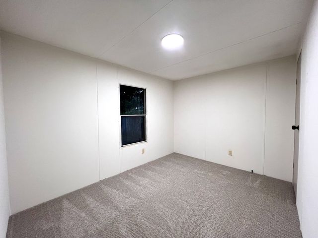 413 Elm Ln, Beechgrove, TN 37018