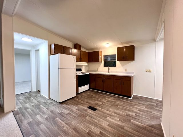 413 Elm Ln, Beechgrove, TN 37018