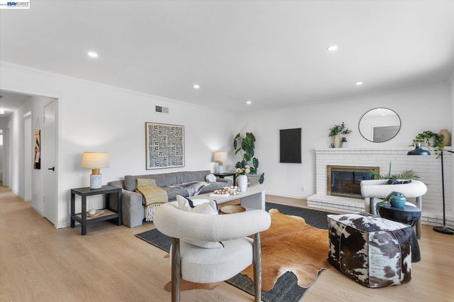 4875 Pepperwood Way, San Jose, CA 95124