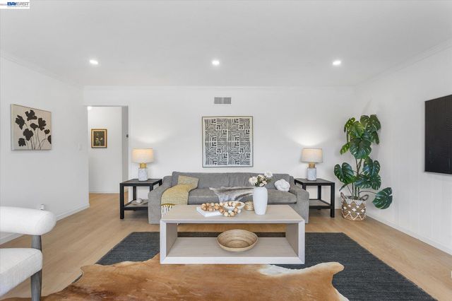 4875 Pepperwood Way, San Jose, CA 95124