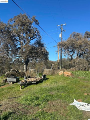 13788 Kincaid Flat Road, Sonora, CA 95370