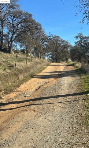 13788 Kincaid Flat Road, Sonora, CA 95370