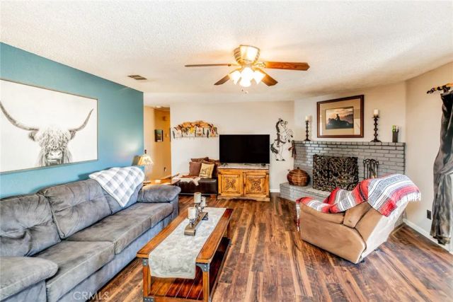 37365 96th East, Littlerock, CA 93543