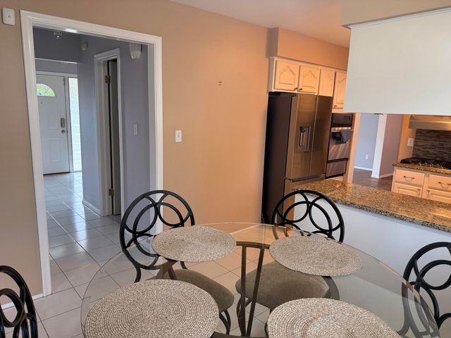 21850 Glenmorra Street, Southfield City, MI 48076