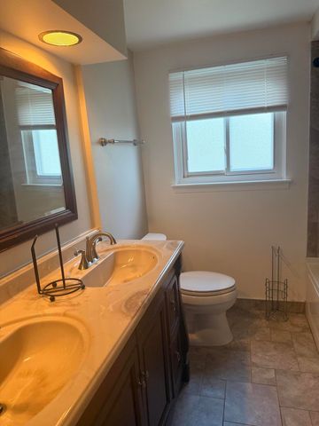 21850 Glenmorra Street, Southfield City, MI 48076