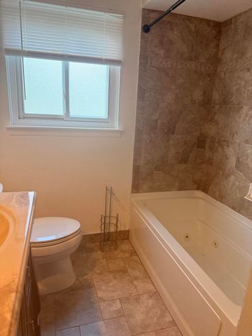 21850 Glenmorra Street, Southfield City, MI 48076