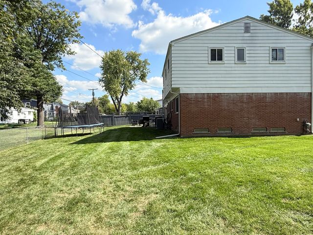 21850 Glenmorra Street, Southfield City, MI 48076