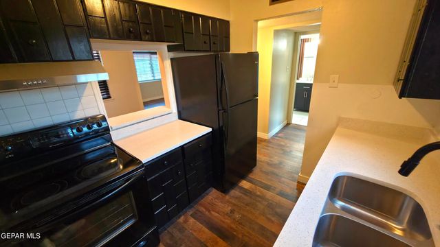 333 Eubank Court 14B, El Paso, TX 79902