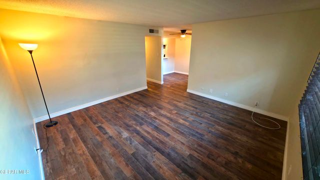 333 Eubank Court 14B, El Paso, TX 79902