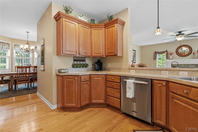 4373 Chilmark Street, Marcellus, NY 13108