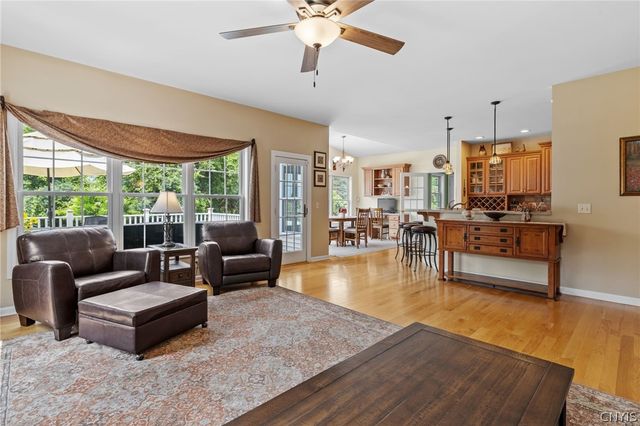 4373 Chilmark Street, Marcellus, NY 13108