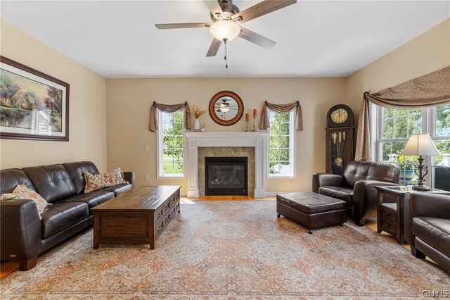 4373 Chilmark Street, Marcellus, NY 13108