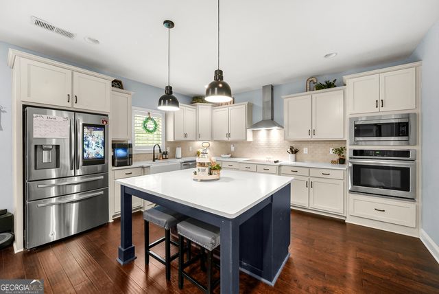 184 Stonegate Trail, Carrollton, GA 30116