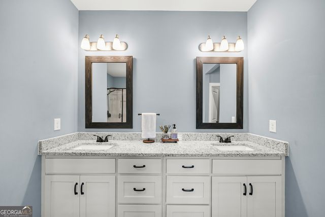 184 Stonegate Trail, Carrollton, GA 30116