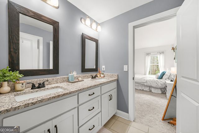 184 Stonegate Trail, Carrollton, GA 30116