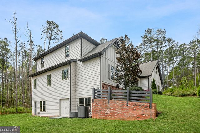 184 Stonegate Trail, Carrollton, GA 30116