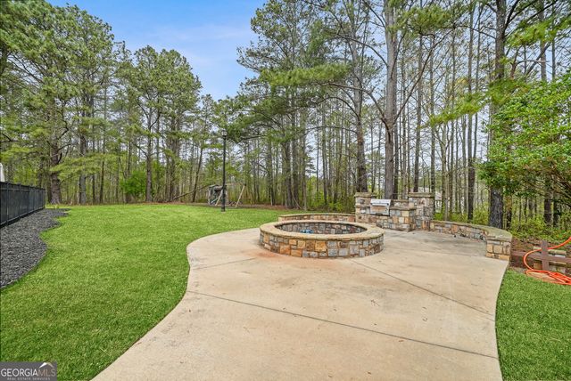 184 Stonegate Trail, Carrollton, GA 30116