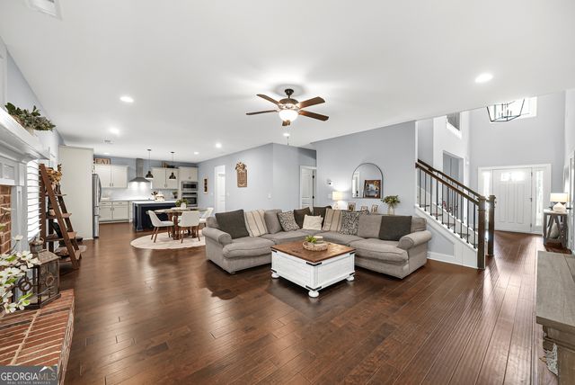 184 Stonegate Trail, Carrollton, GA 30116