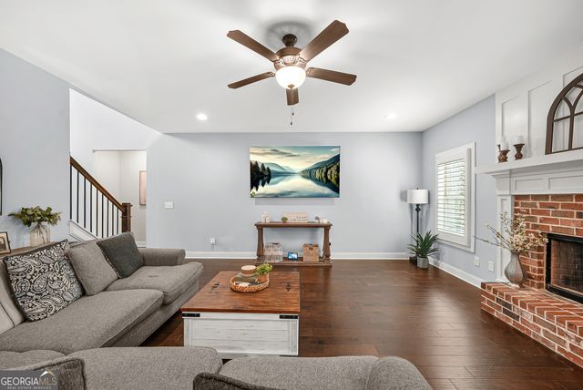 184 Stonegate Trail, Carrollton, GA 30116