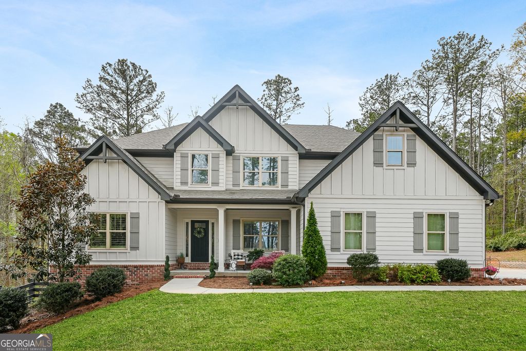 184 Stonegate Trail, Carrollton, GA 30116