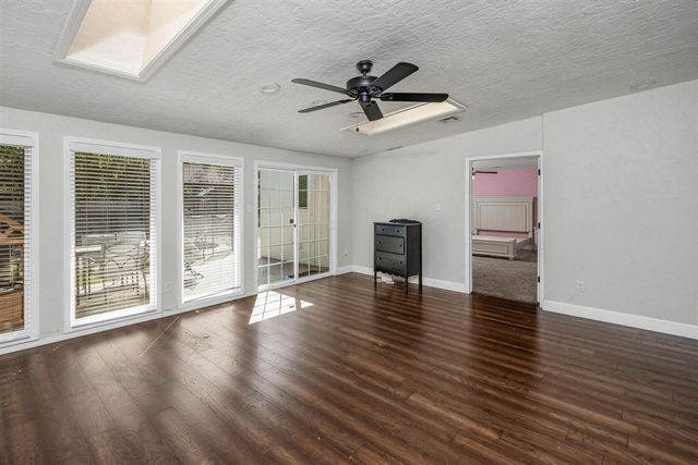 1114 NW Laird Ave, Lawton, OK 73507
