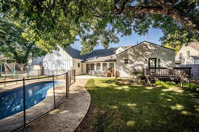 1114 NW Laird Ave, Lawton, OK 73507