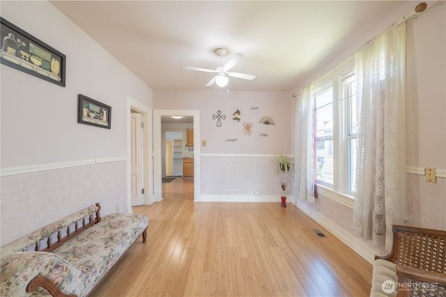 2424 Cleveland Avenue, Everett, WA 98201