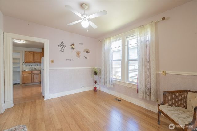 2424 Cleveland Avenue, Everett, WA 98201