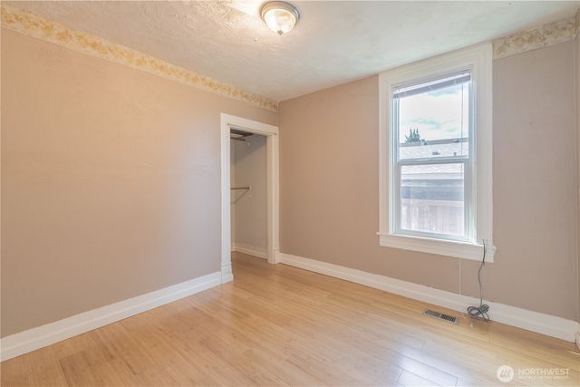 2424 Cleveland Avenue, Everett, WA 98201