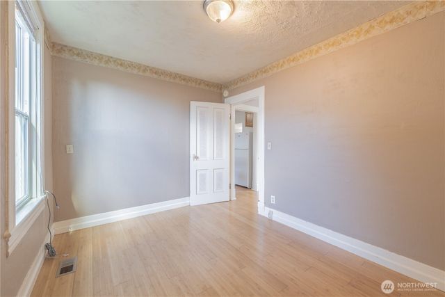 2424 Cleveland Avenue, Everett, WA 98201