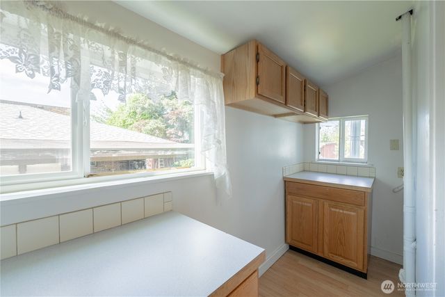2424 Cleveland Avenue, Everett, WA 98201